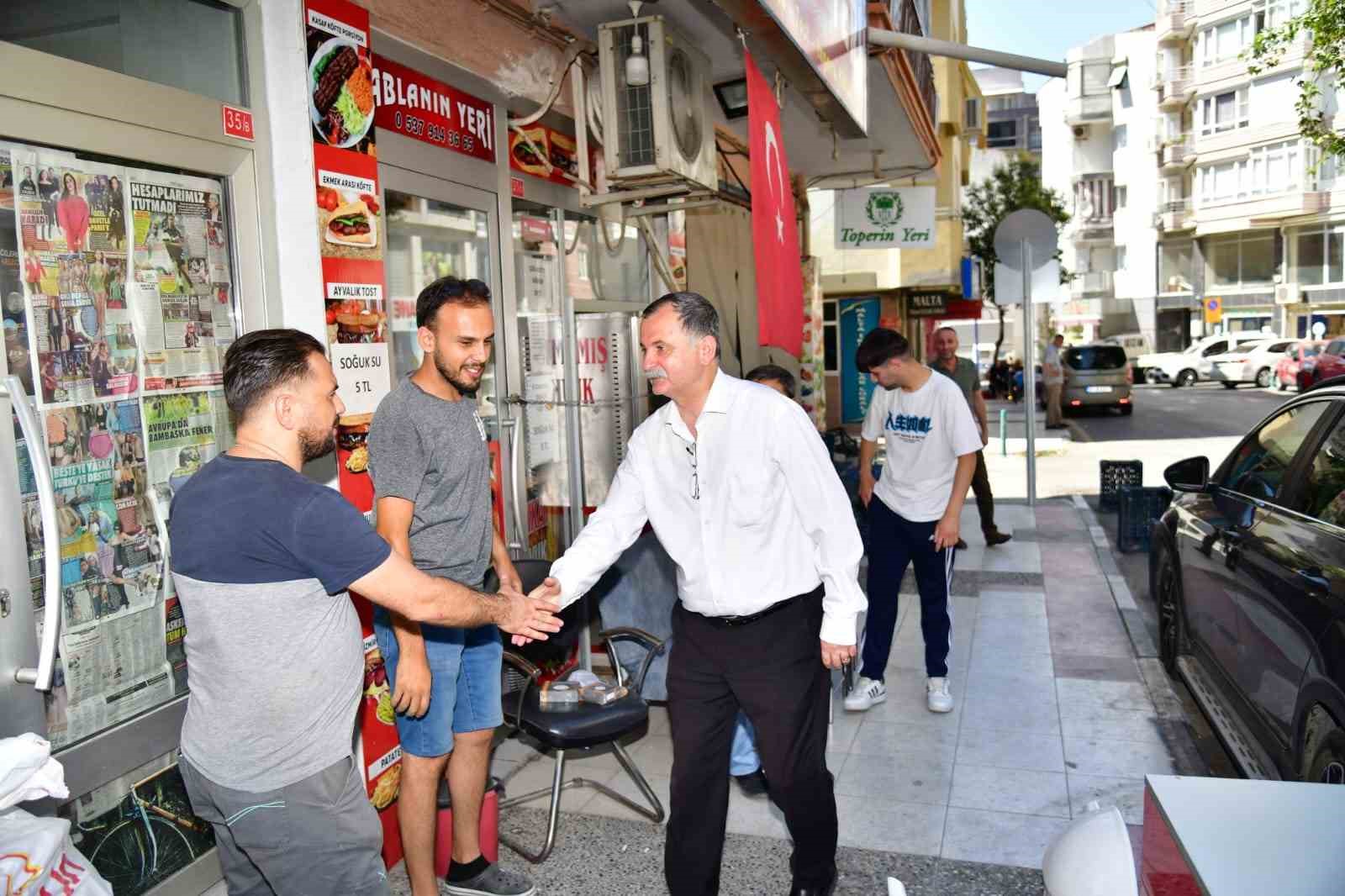 Kurban Bayramı’nı vatandaşlarla geçiren Başkan Balaban’a yoğun ilgi
