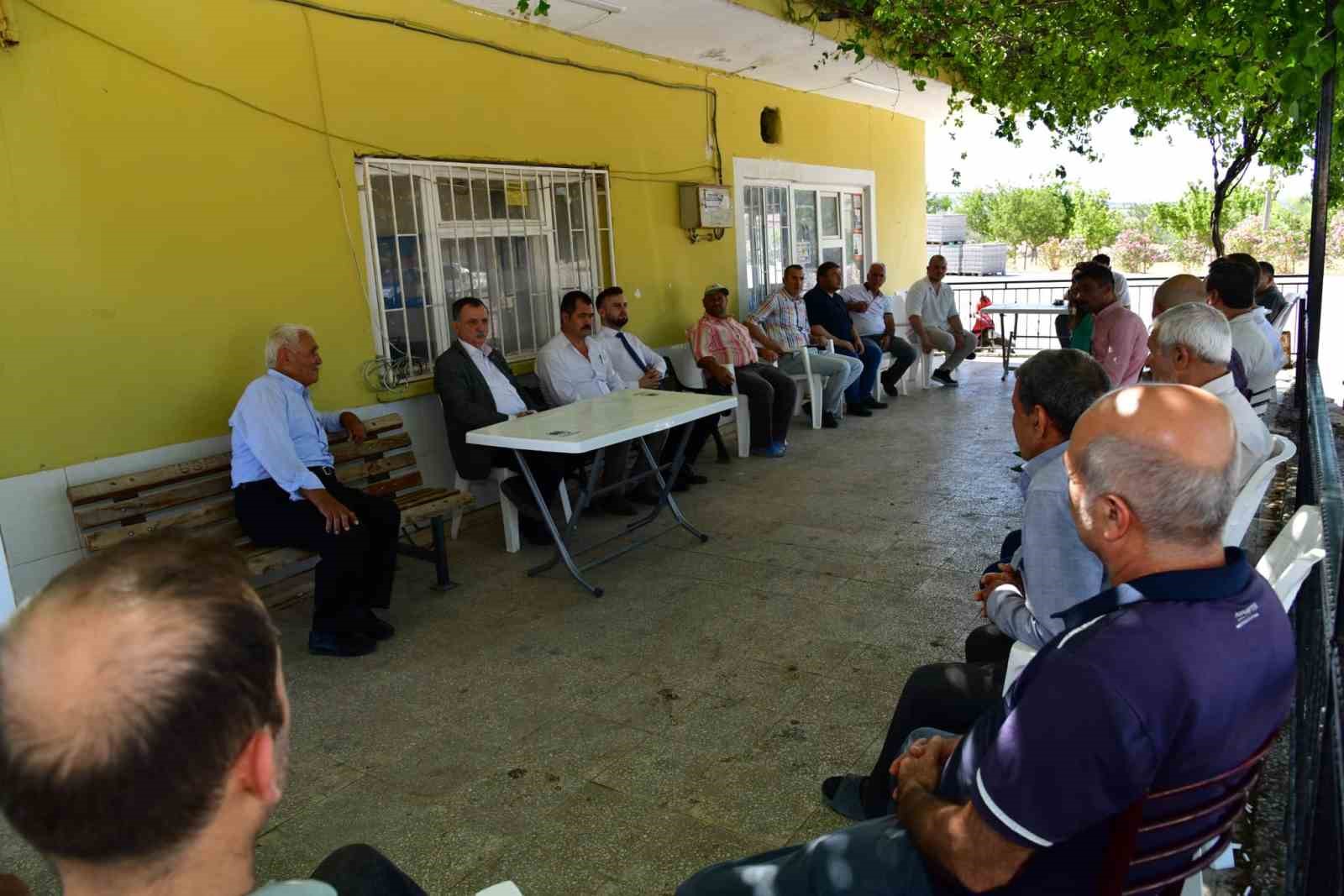 Kurban Bayramı’nı vatandaşlarla geçiren Başkan Balaban’a yoğun ilgi
