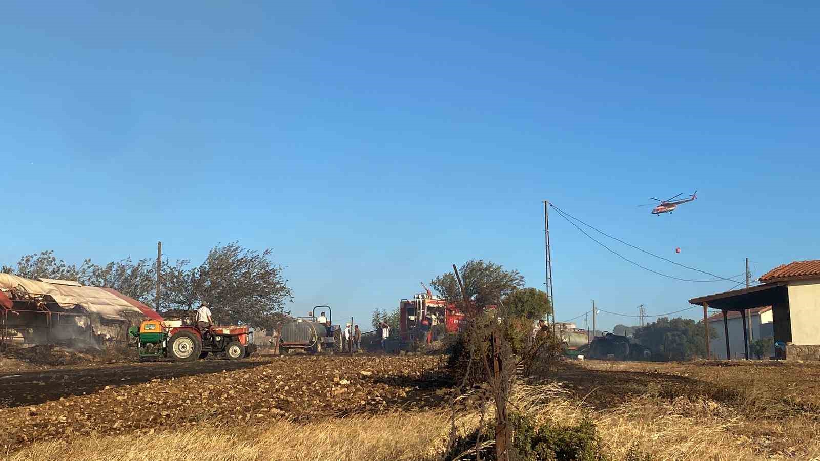 Çanakkale’de boşaltılan köylerdeki bazı evler yandı
