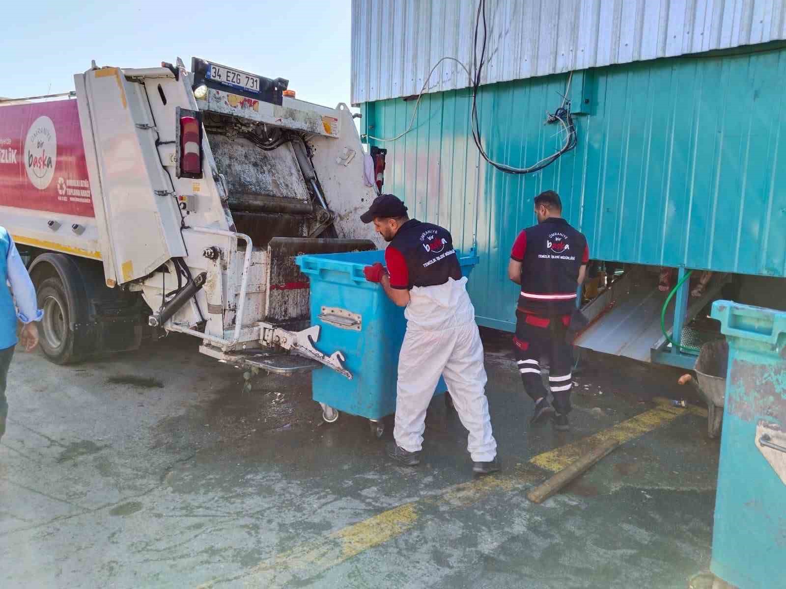 Ümraniye’de Kurban Bayramı sonrası temizlik
