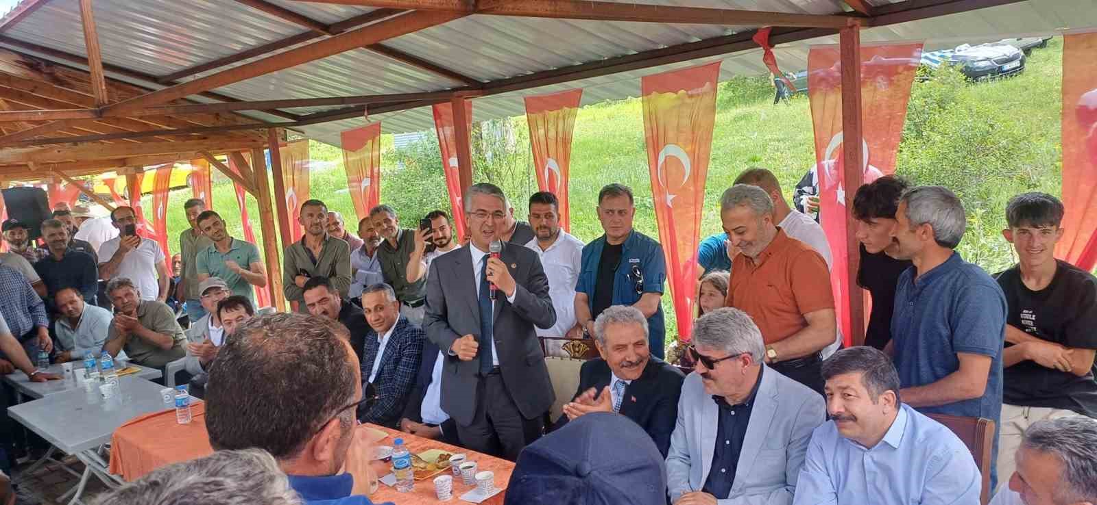 Koşapınarlılar festivalde buluştu
