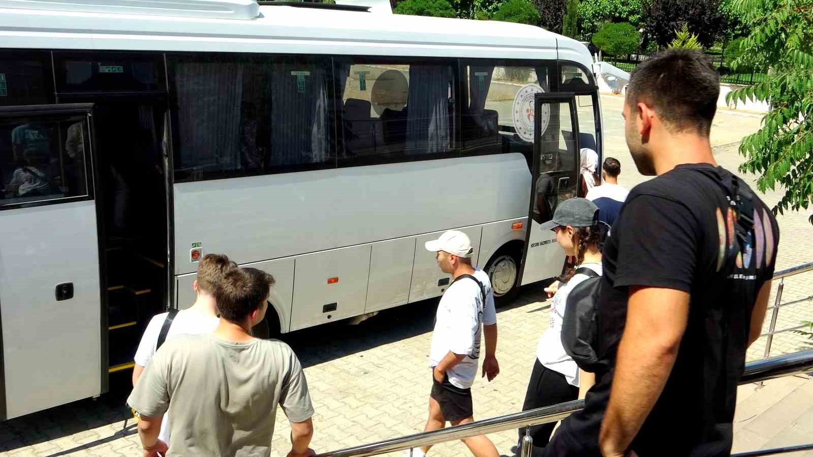 Muğlalı gençler Türkiye-Almanya gençlik değişimi ile Frankfurt’ta
