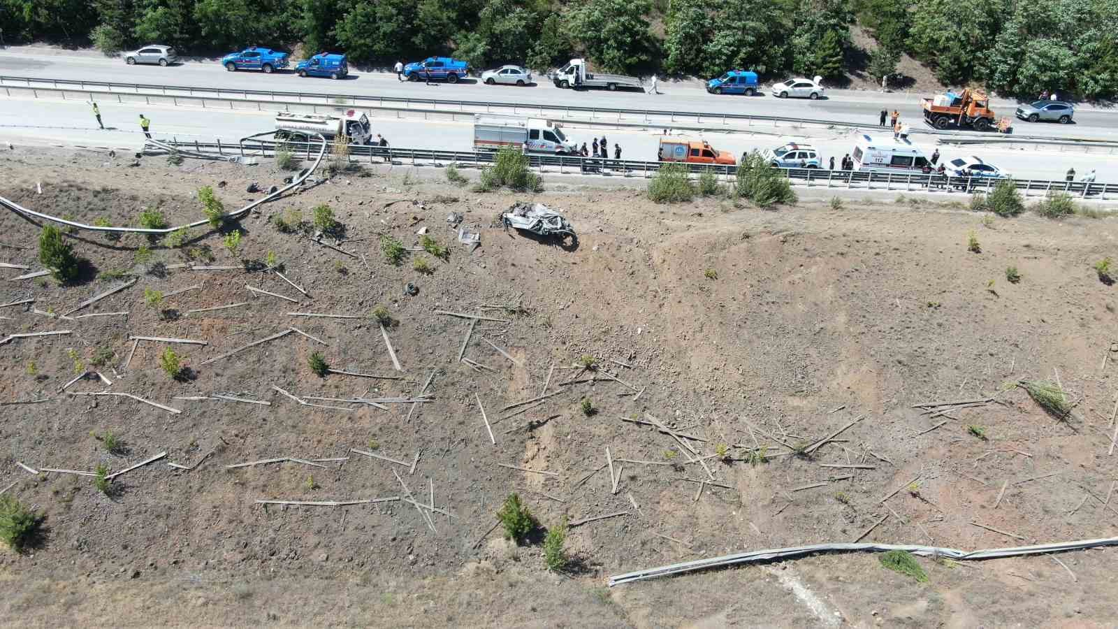 Freni boşalan tır dehşet saçtı: 1 ölü, 1 yaralı
