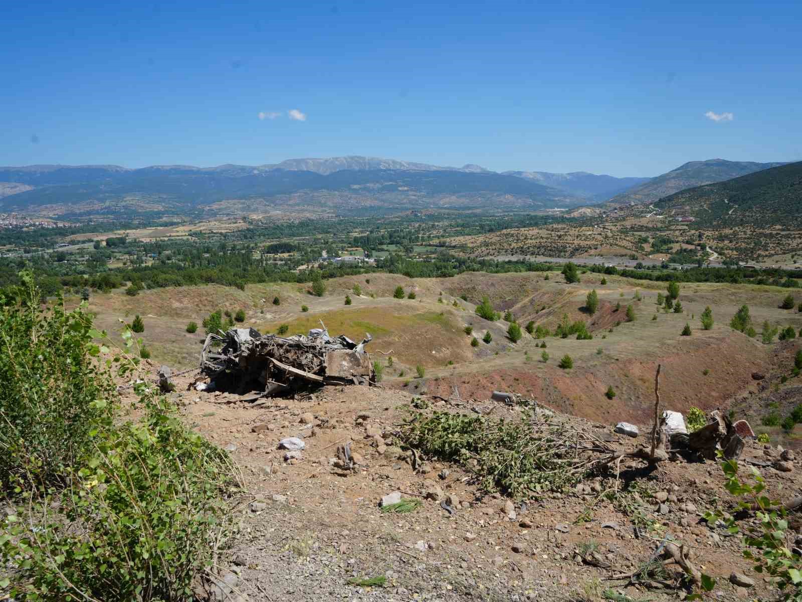 Freni boşalan tır dehşet saçtı: 1 ölü, 1 yaralı
