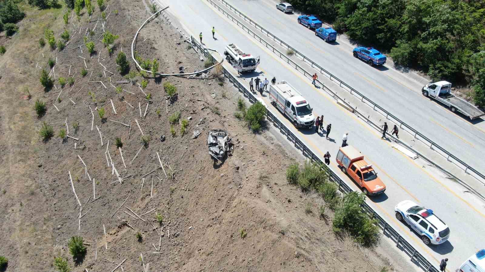 Freni boşalan tır dehşet saçtı: 1 ölü, 1 yaralı
