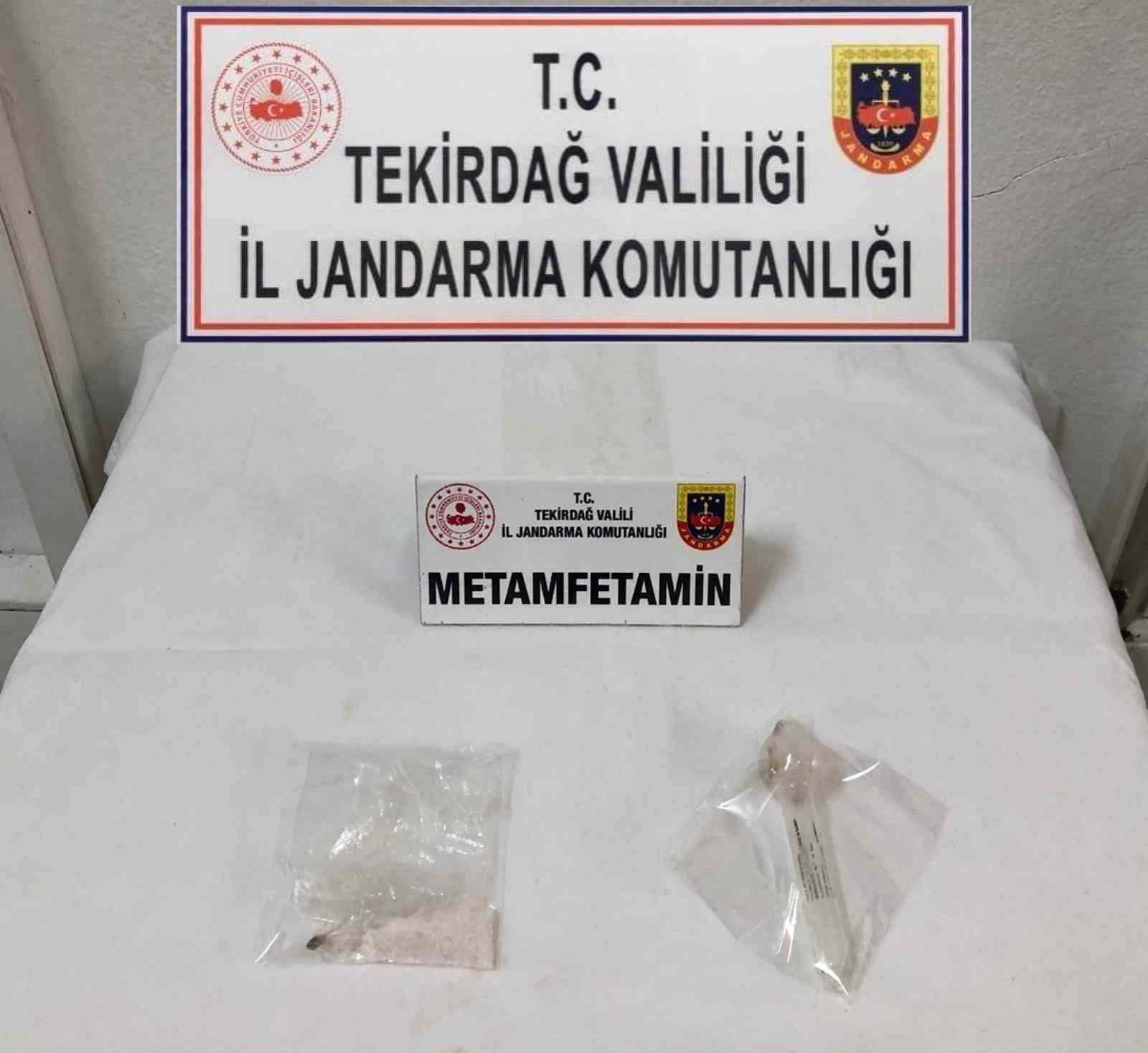 Tekirdağ’da Jandarma’dan uyuşturucu operasyonu: 11 kişi gözaltına alındı
