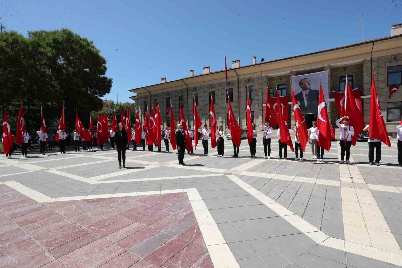 Atatürk’ün Eskişehir’i ziyaretinin 104’üncü yıl dönümü törenle kutlandı
