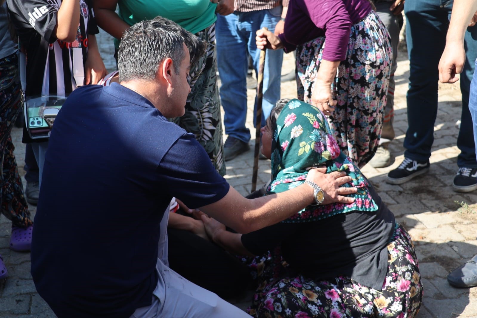 Başkan Arıcı ve Kaymakam Baştürk yangın bölgesinde
