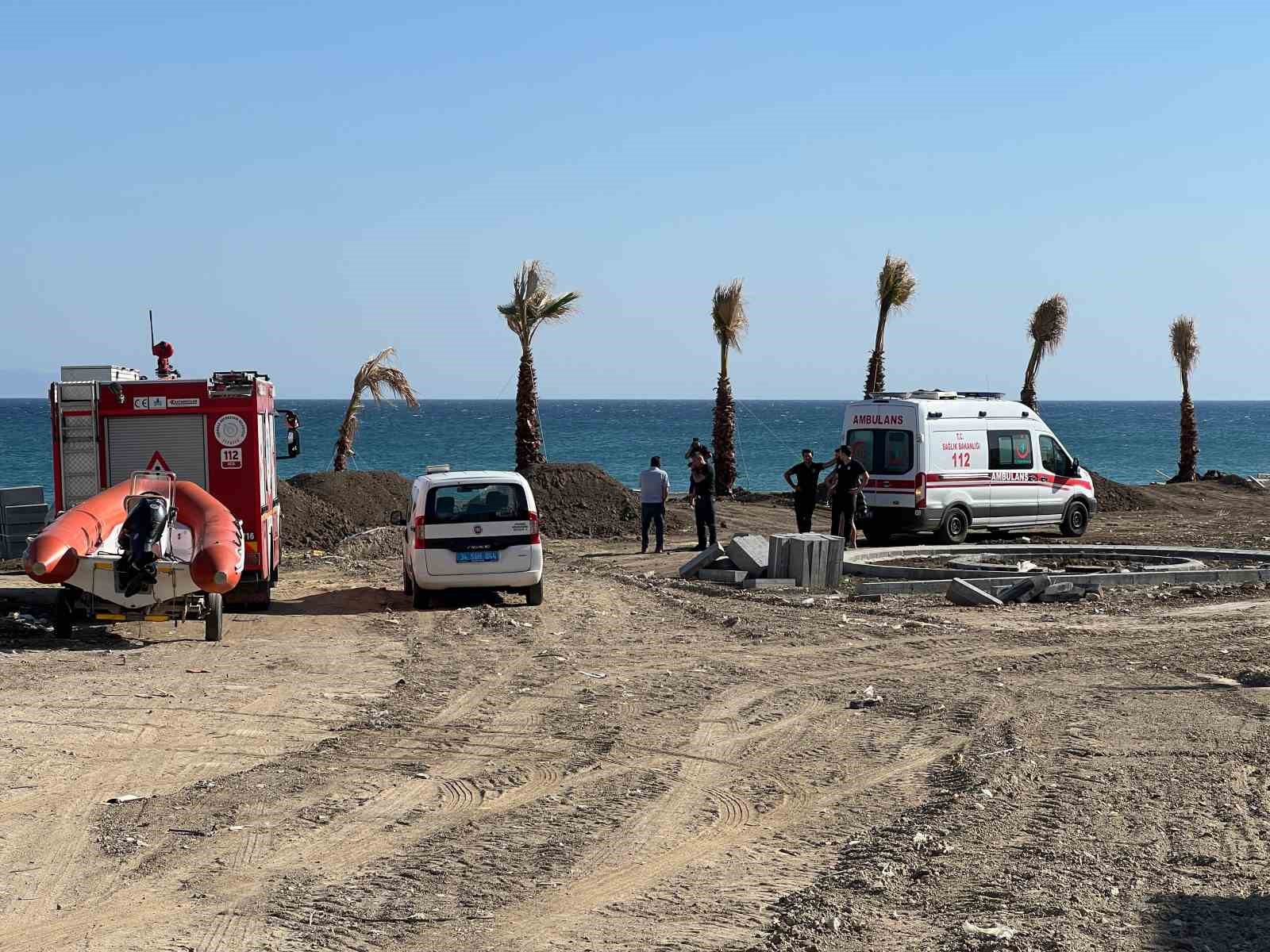 Tekirdağ’da şişme bot alabora oldu, Sahil Güvenlik ekipleri 2 kişiyi kurtardı
