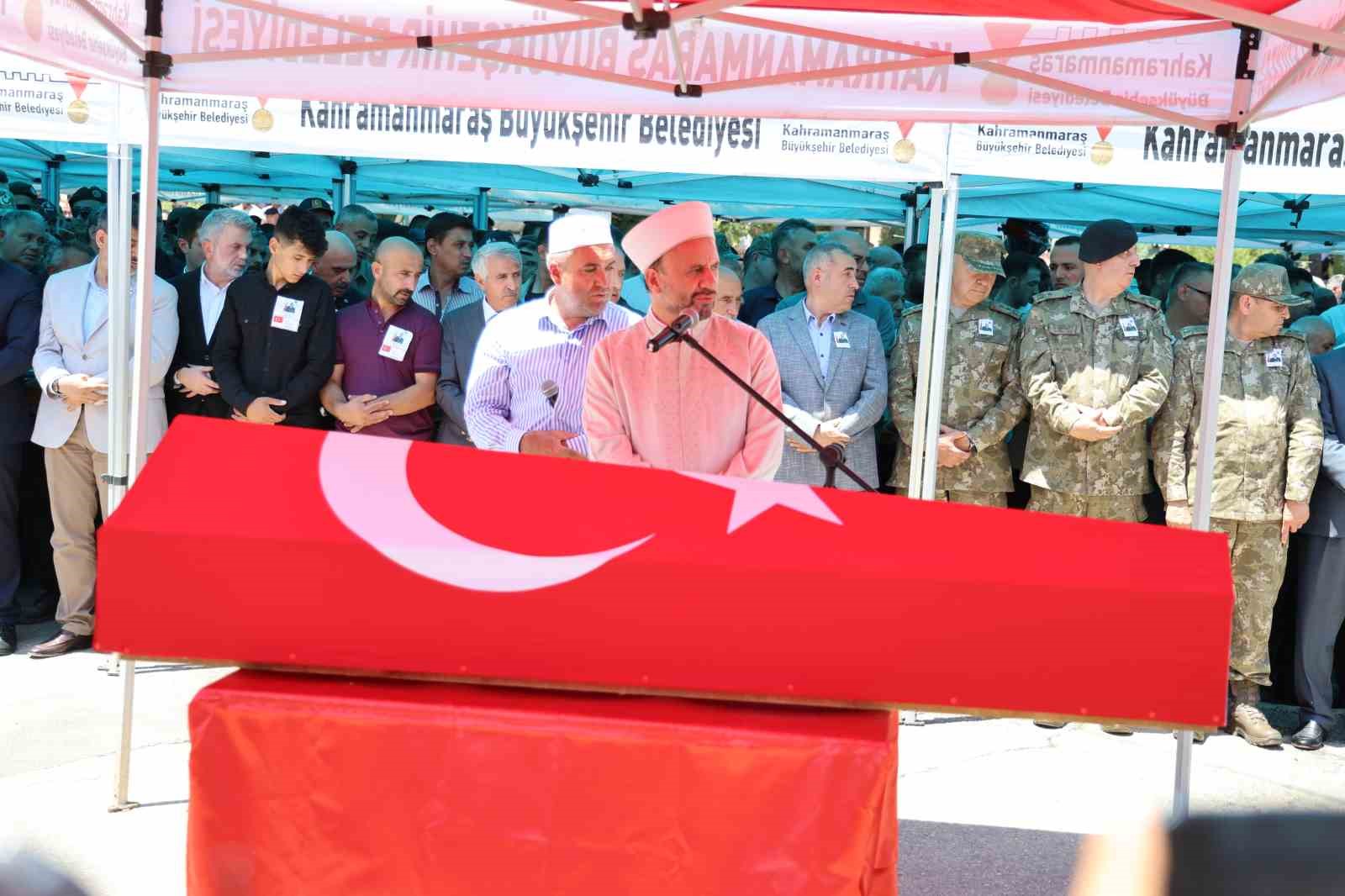 Şehit Piyade Astsubay Çavuş Mehmet Ali Horoz son yolculuğuna uğurlandı
