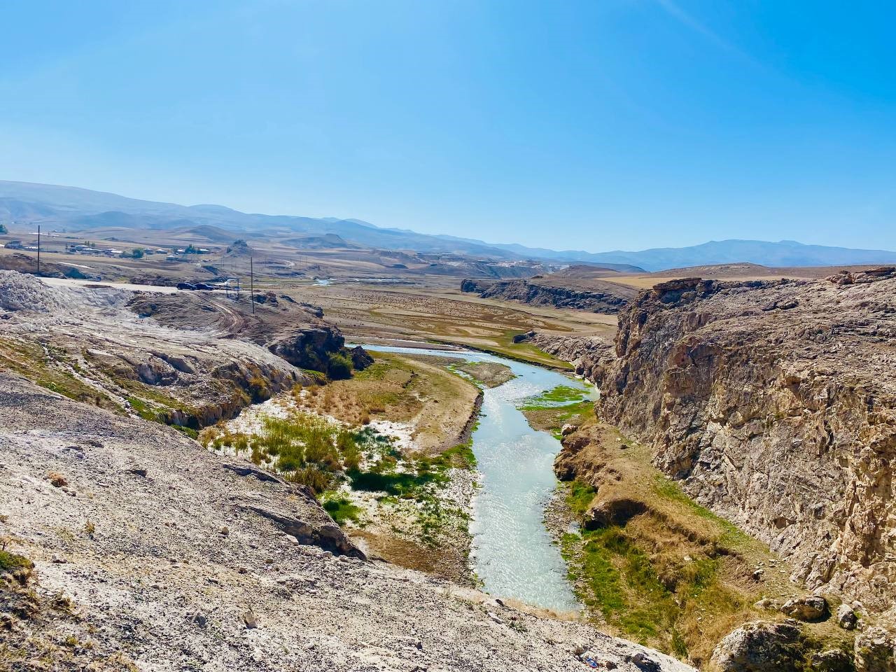 Diyadin’in doğal güzellikleri ziyaretçileri büyülüyor
