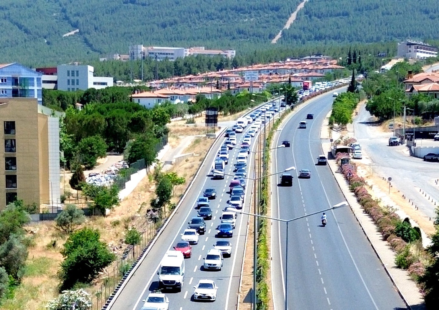 Bayram tatili bitti, dönüş telaşı başladı
