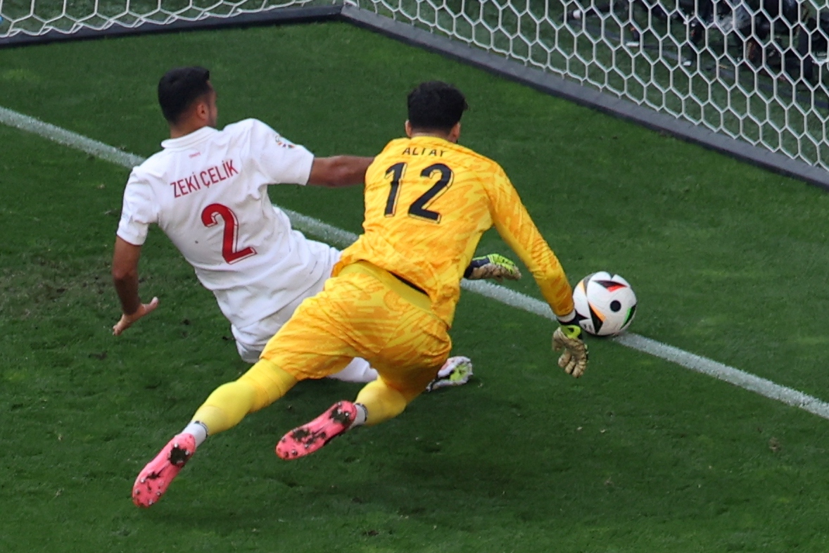 EURO 2024: Türkiye: 0 - Portekiz: 2 (İlk yarı)
