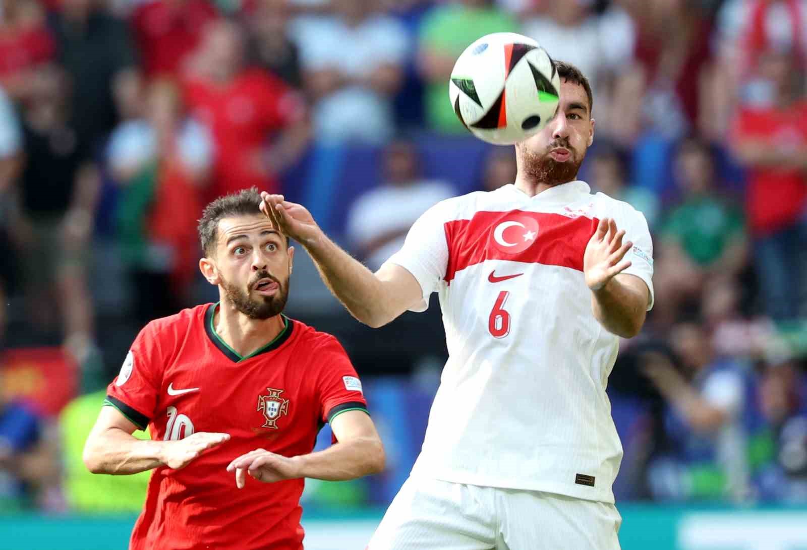 EURO 2024: Türkiye: 0 - Portekiz: 2 (İlk yarı)
