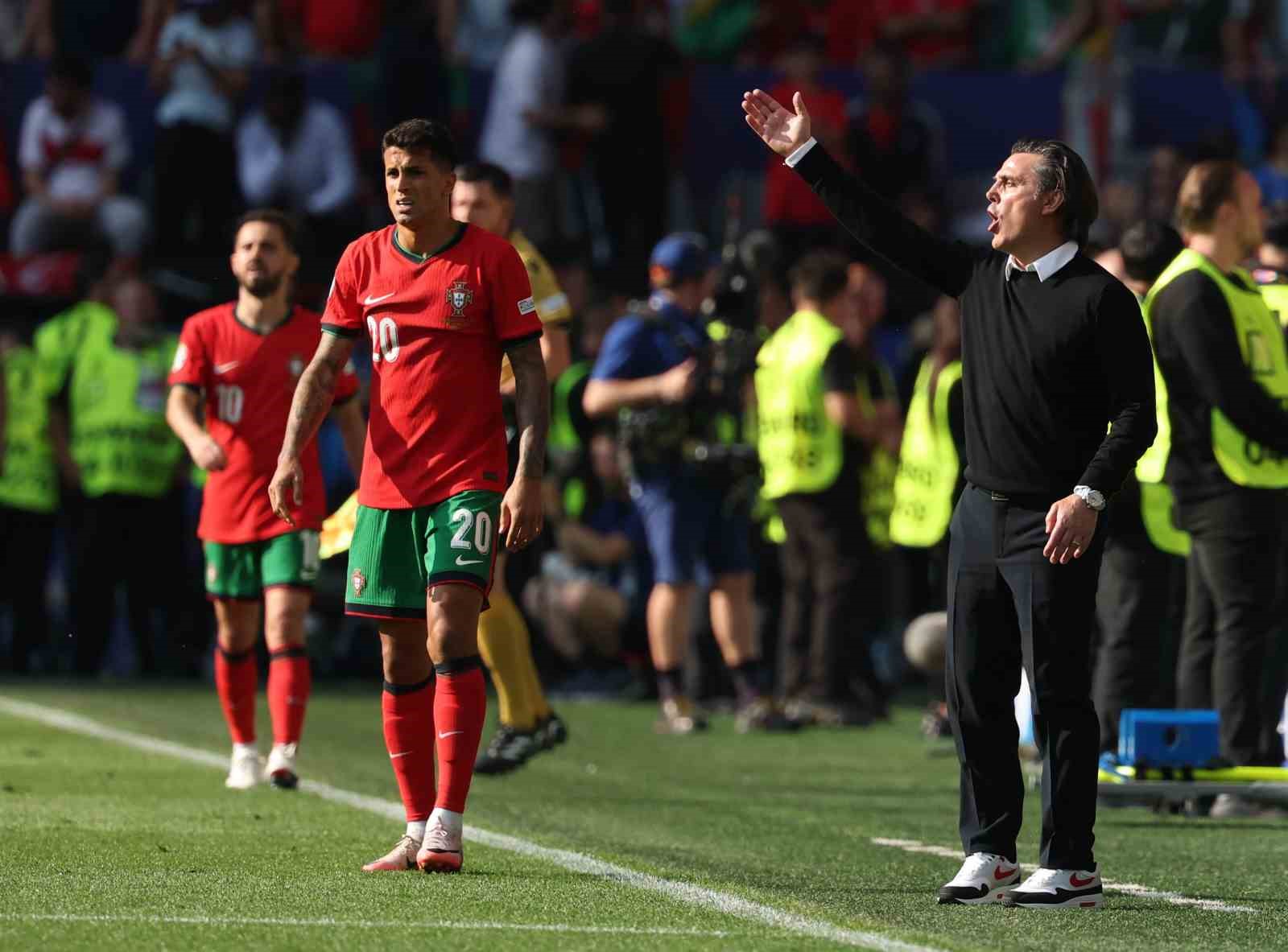 EURO 2024: Türkiye: 0 - Portekiz: 2 (İlk yarı)
