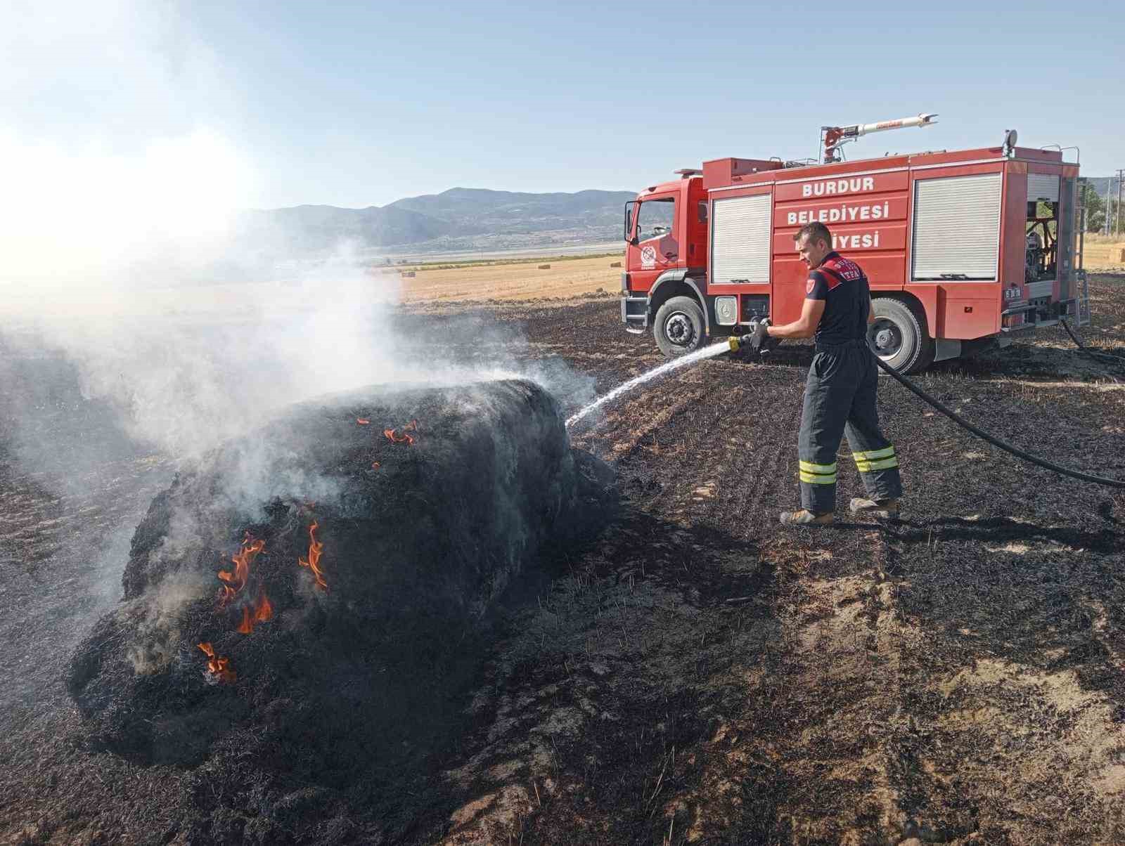 Burdur’da yarım saat içerisinde çıkan 5 yangında 60 dekar arazi yandı
