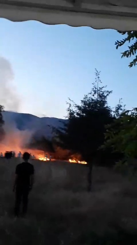 Tokat’ta havai fişek nedeniyle yangın çıktı
