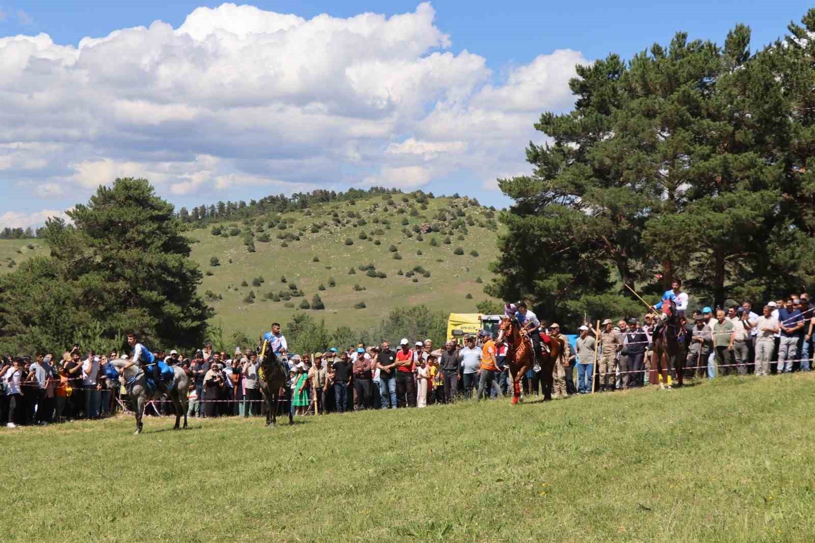 Şenkaya’da festival coşkusu
