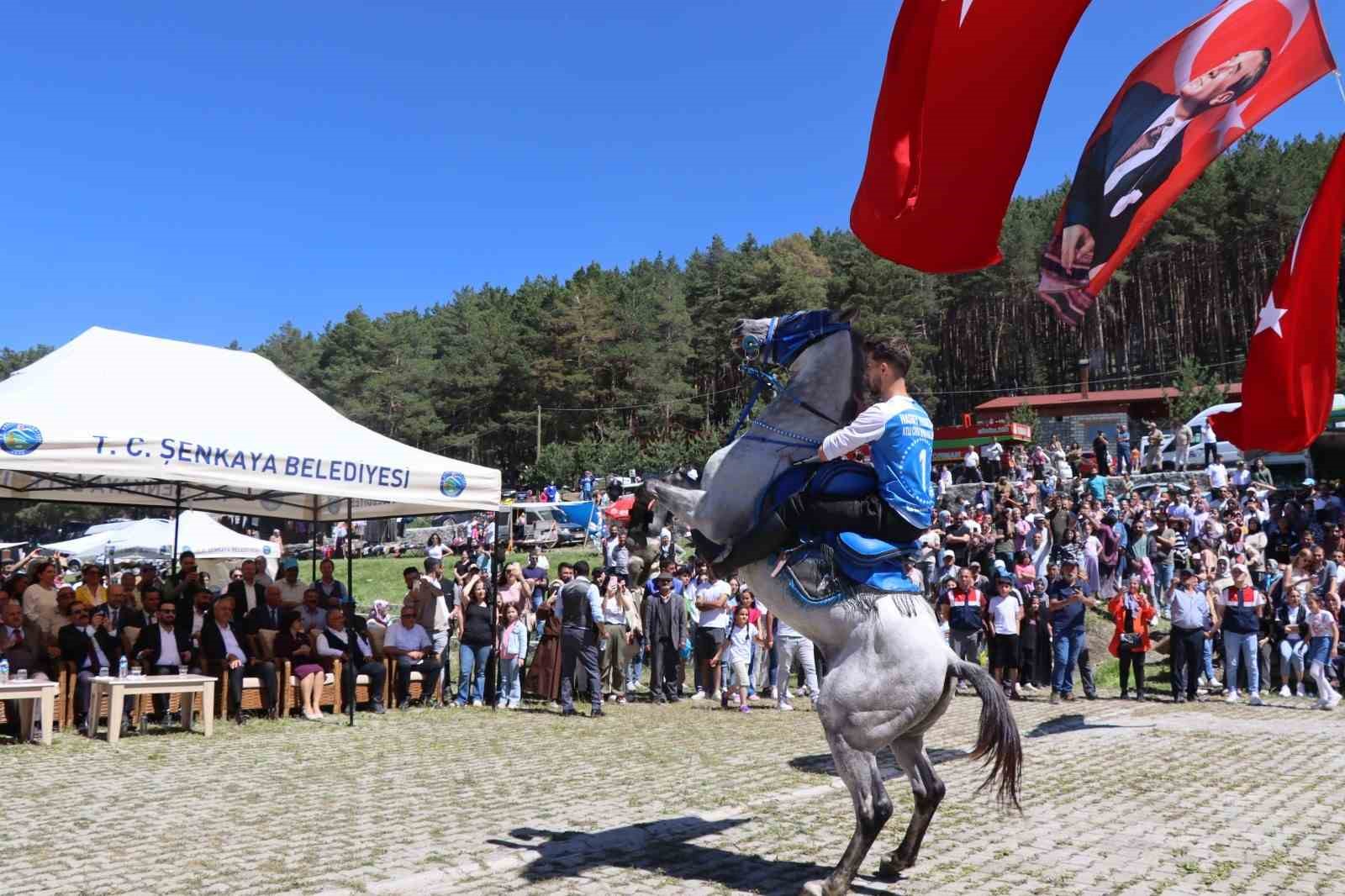 Şenkaya’da festival coşkusu
