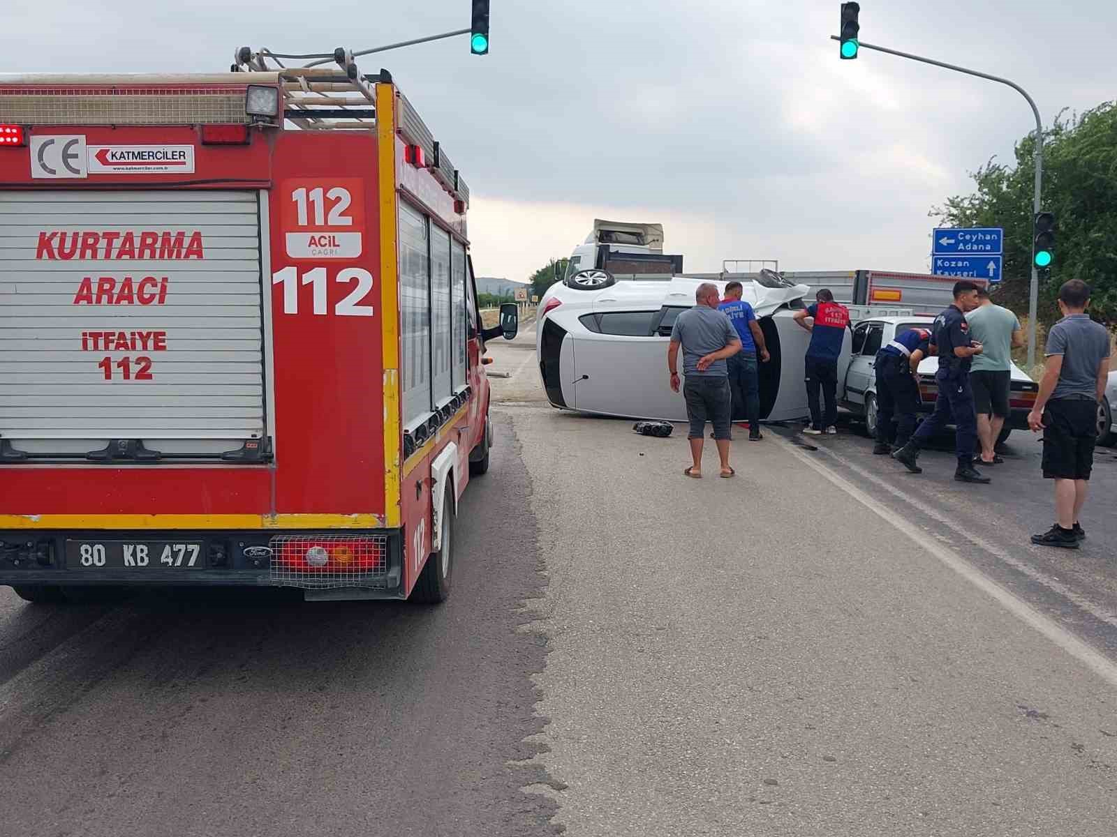 Kozan’da trafik kazası: 3 yaralı
