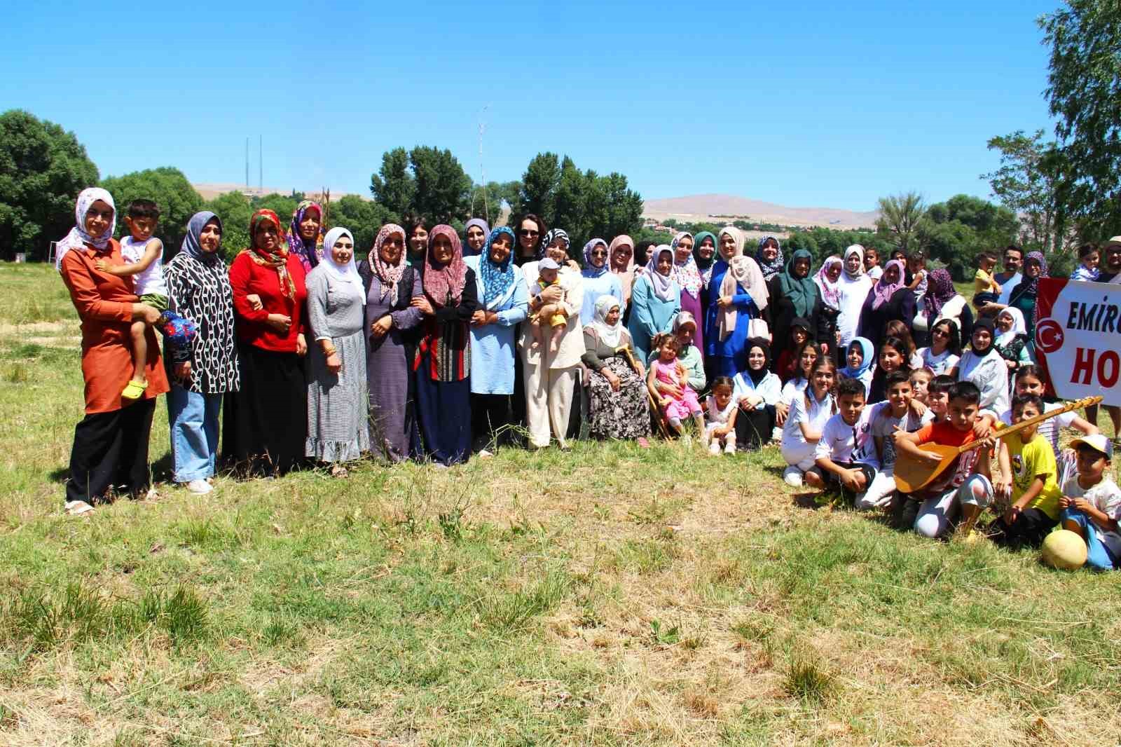 Kahramanmaraş’ta gelenek ve görenekleri çocuklara aktarmak adına şenlik düzenlendi
