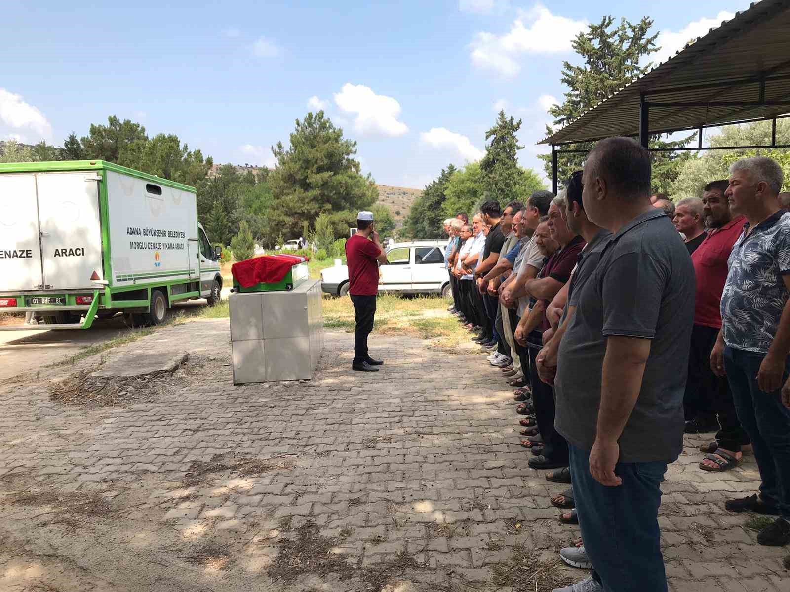 Polis memuru Kozan’da son yolculuğuna uğurlandı
