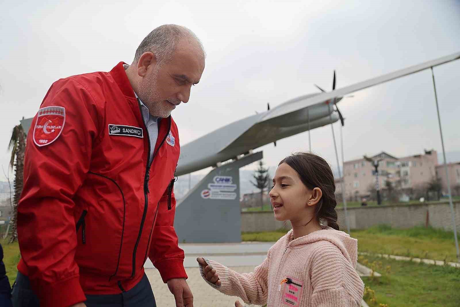 Başkan Sandıkçı: “Milli Teknoloji Hamlesi’ne özgün fikirleri ve eserleriyle katkı sağlayan nesilleri yetiştiriyoruz”
