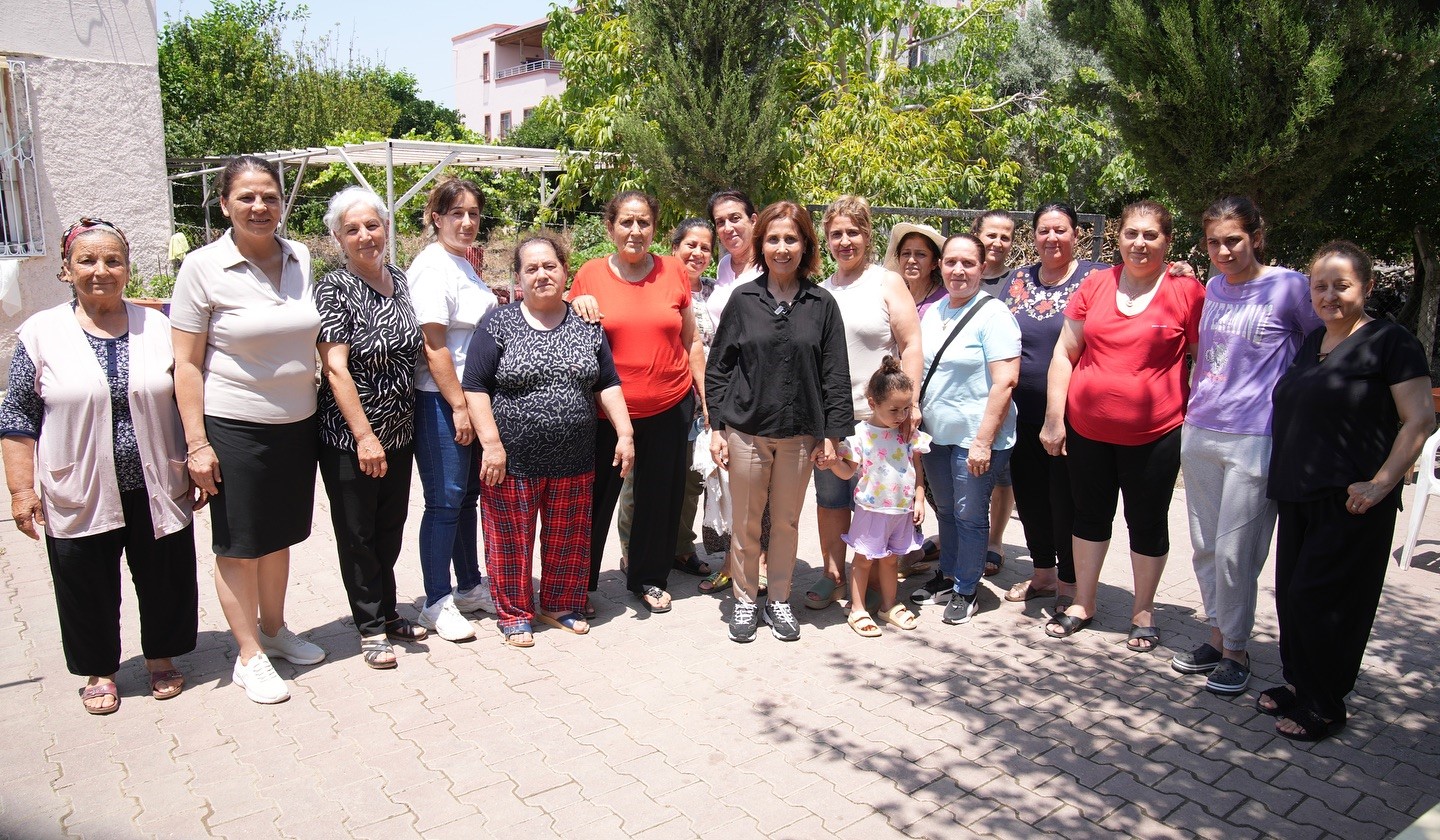 Seyhan Belediye Başkanı vatandaşların sorunlarını dinledi
