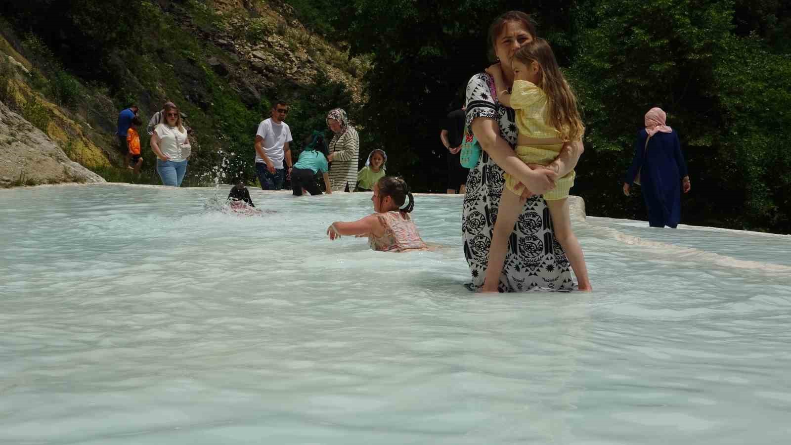 Giresun’un Pamukkale’sini 9 günde 30 bin kişi ziyaret etti
