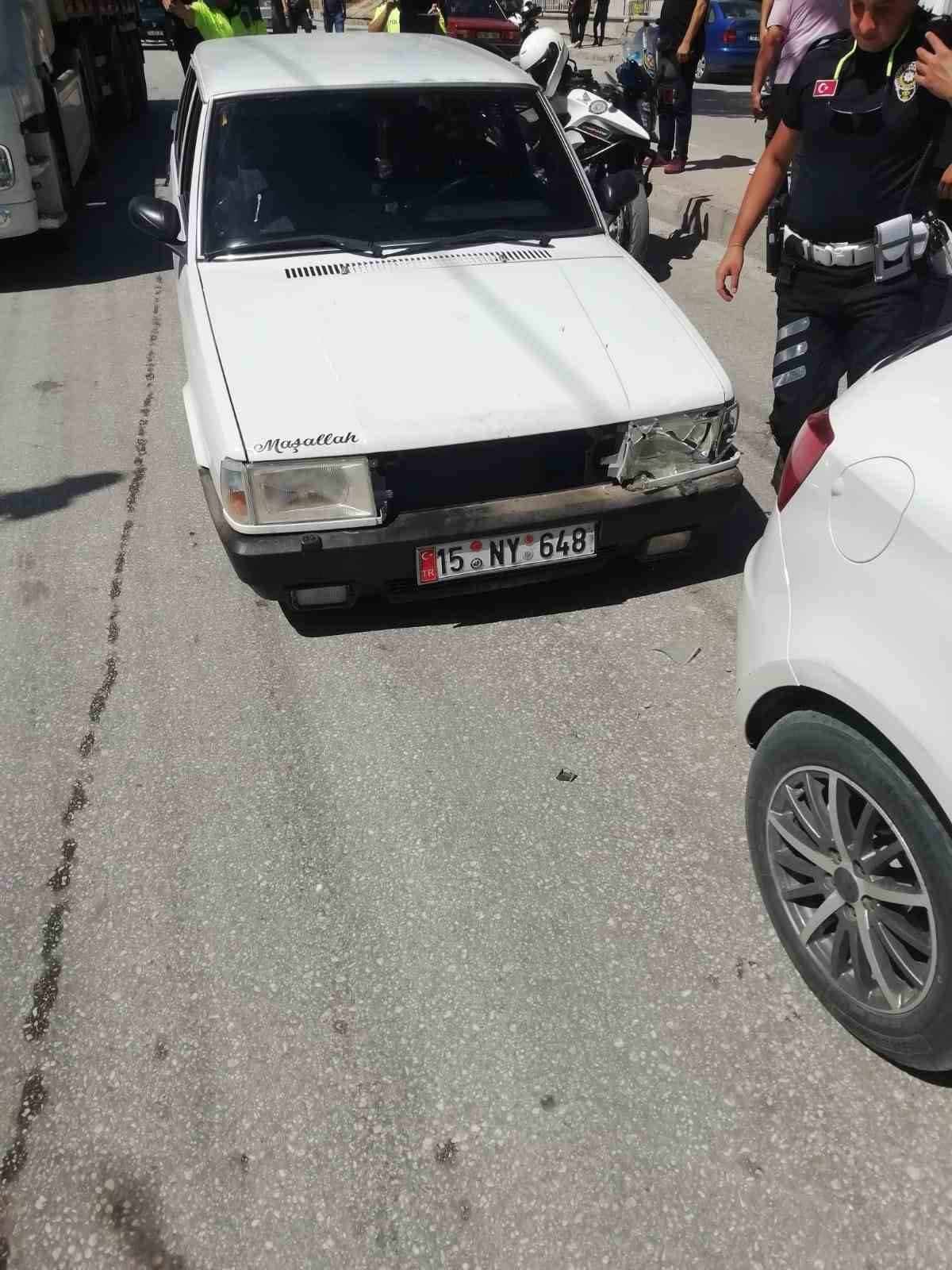 Burdur’da polisleri peşine takan 17 yaşındaki gence 82 bin TL ceza
