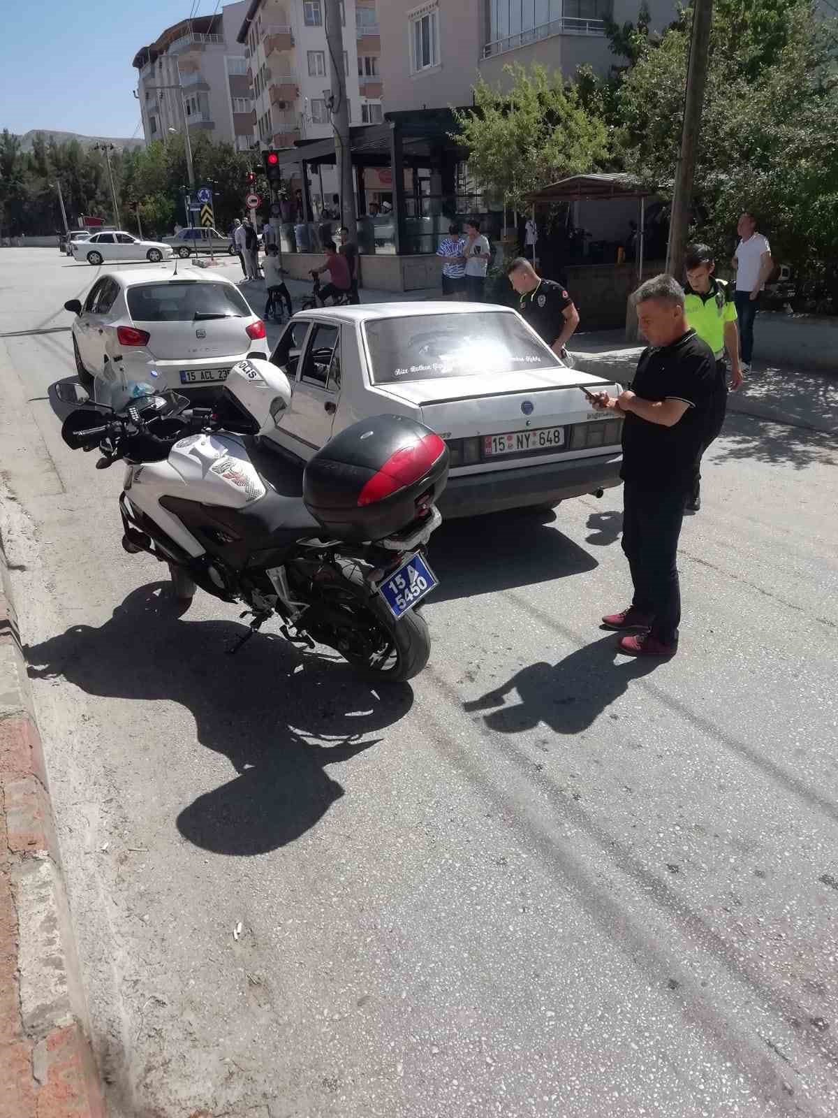 Burdur’da polisleri peşine takan 17 yaşındaki gence 82 bin TL ceza
