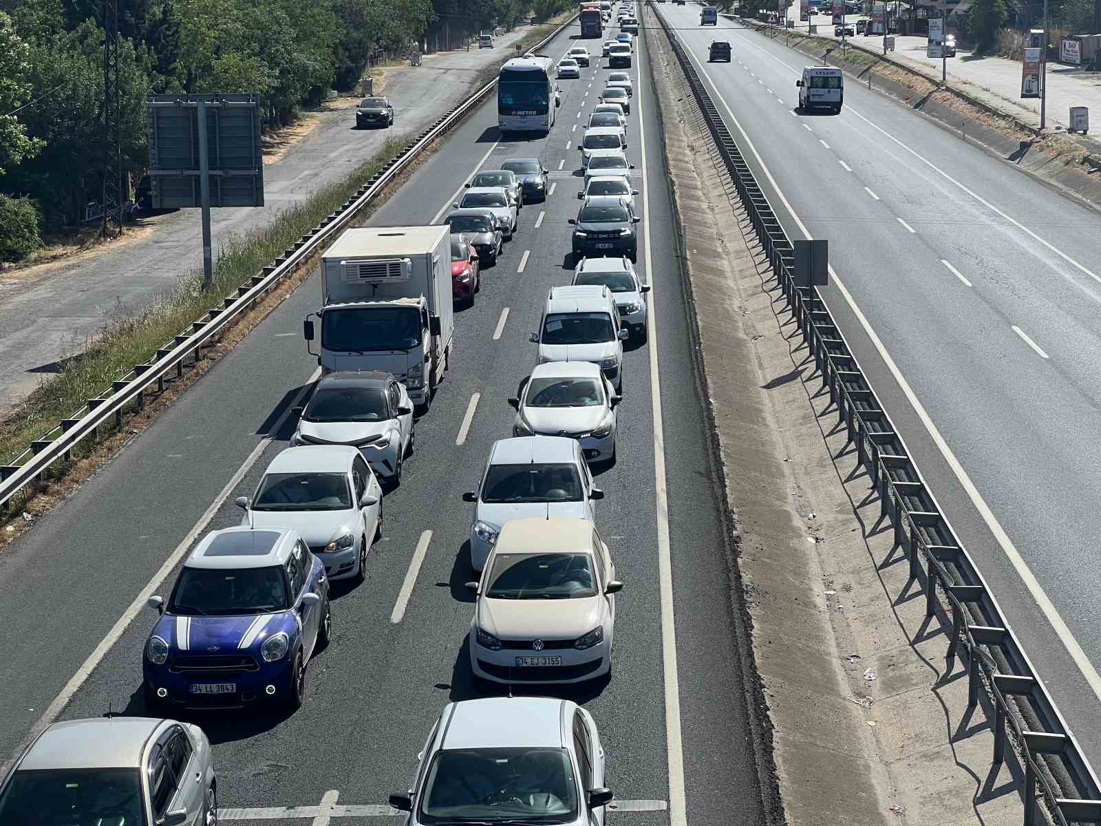 Tekirdağ’da dönüş yoğunluğu devam ediyor
