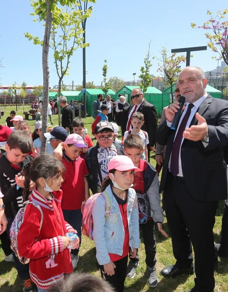 Sandıkçı: “Sıfır atık bilincini yaygın bir hale getiriyoruz”
