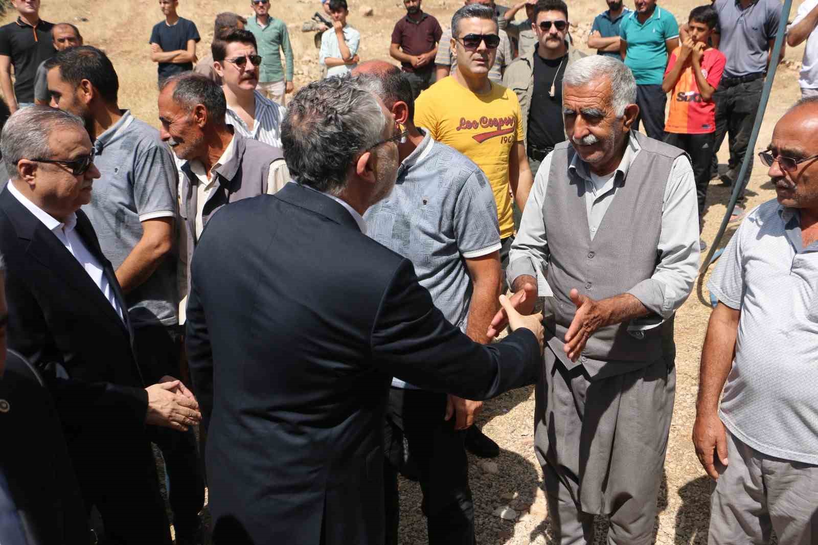 Bakan Işıkhan: “Olayın ilk çıktığı andan itibaren kıymetli valim de ifade etti. Devletin tüm kurumlarıyla birlikte yangına müdahale edilmeye çalışıldı”
