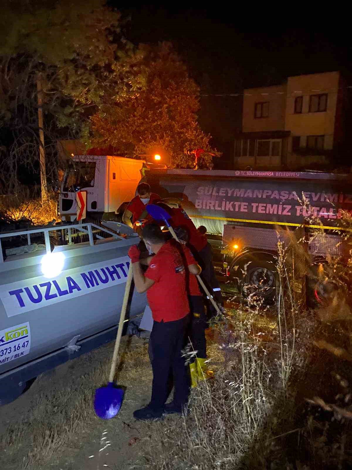 Süleymanpaşa Belediyesi’nden Çanakkale yangınlarına müdahalede destek oldu
