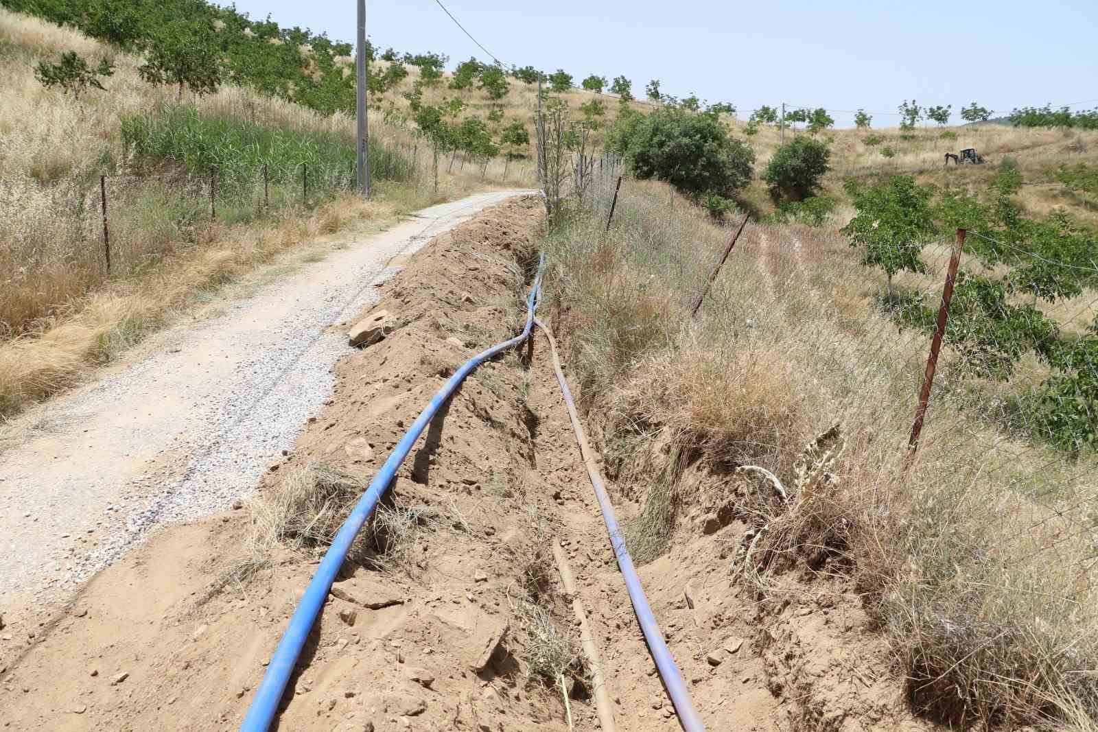 Poyraz Mahallesine sağlıklı ve kesintisiz içme suyu hattı
