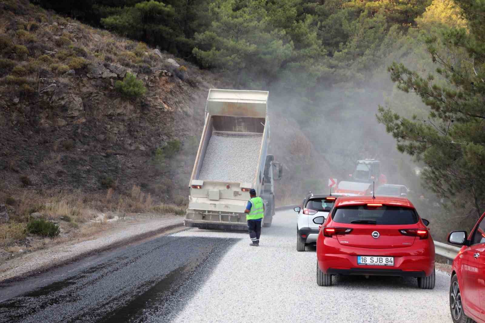 Büyükşehir 9 ilçede 137 km yol çalışması yapacak
