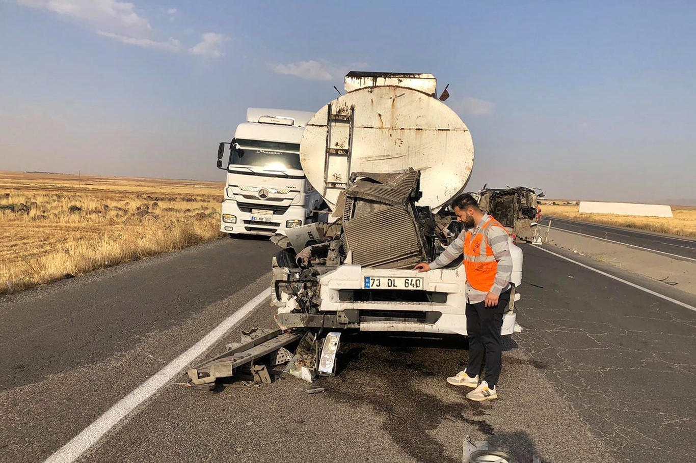 Cizre’de tanker tıra arkadan çarptı: 1 yaralı
