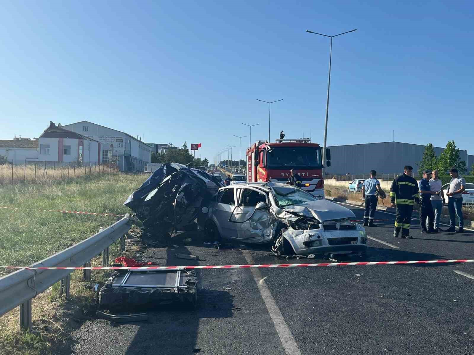 Tekirdağ’da feci kaza: 1’i çocuk 6 yaralı
