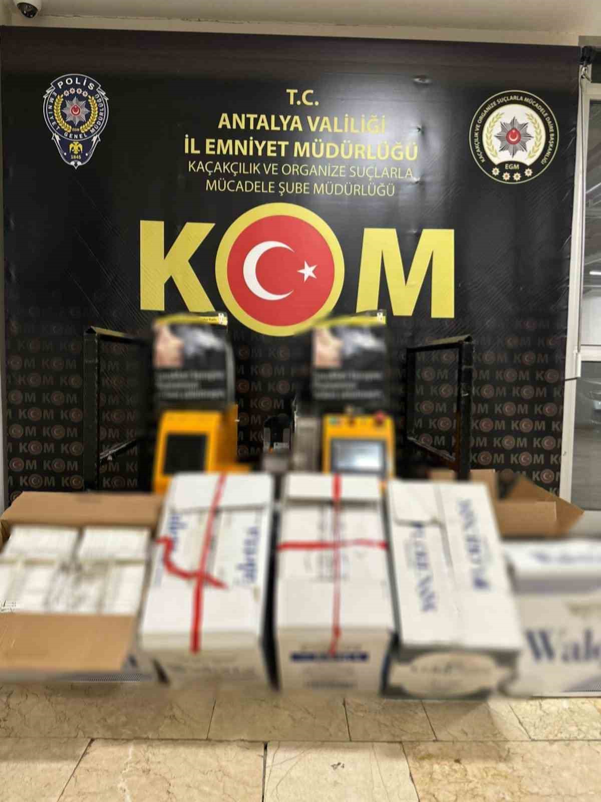 Antalya’da kaçakçılık operasyonu
