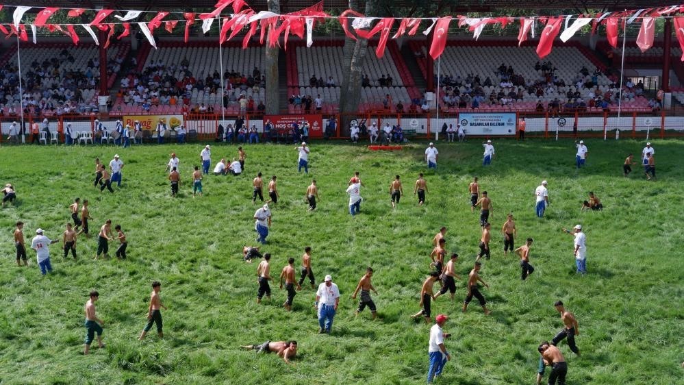 663. Tarihi Kırkpınar Yağlı Güreşleri öncesi kriz!
