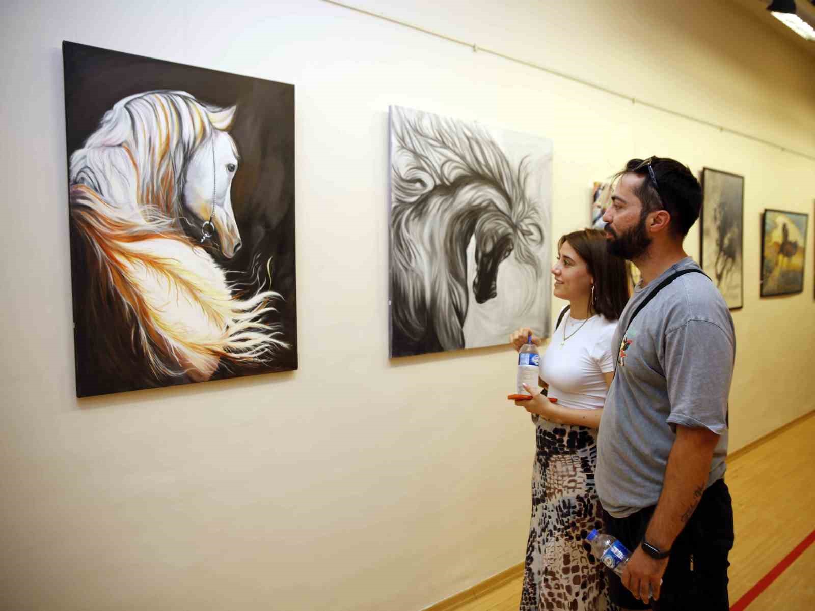 SANKO Sanat Galerisi’nde ‘Atlar’ temalı resim sergisi
