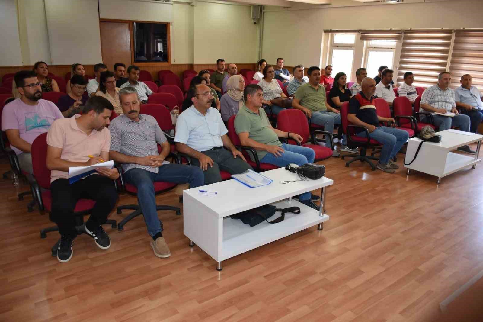 Aydın’da Coğrafi Bilgi Sistemi Portalı Uygulamaları Toplantısı düzenlendi
