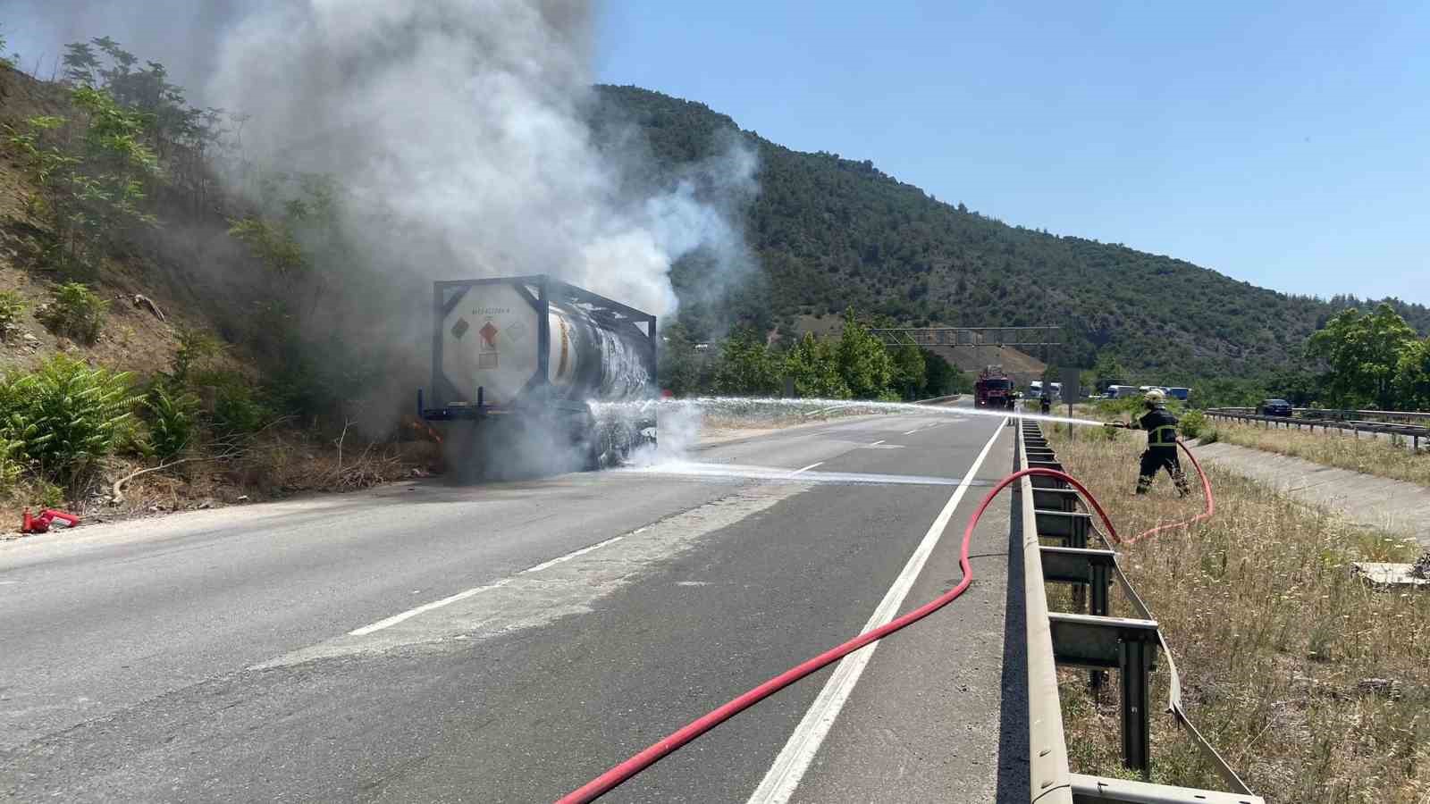 Muhtemel bir faciayı itfaiye önledi
