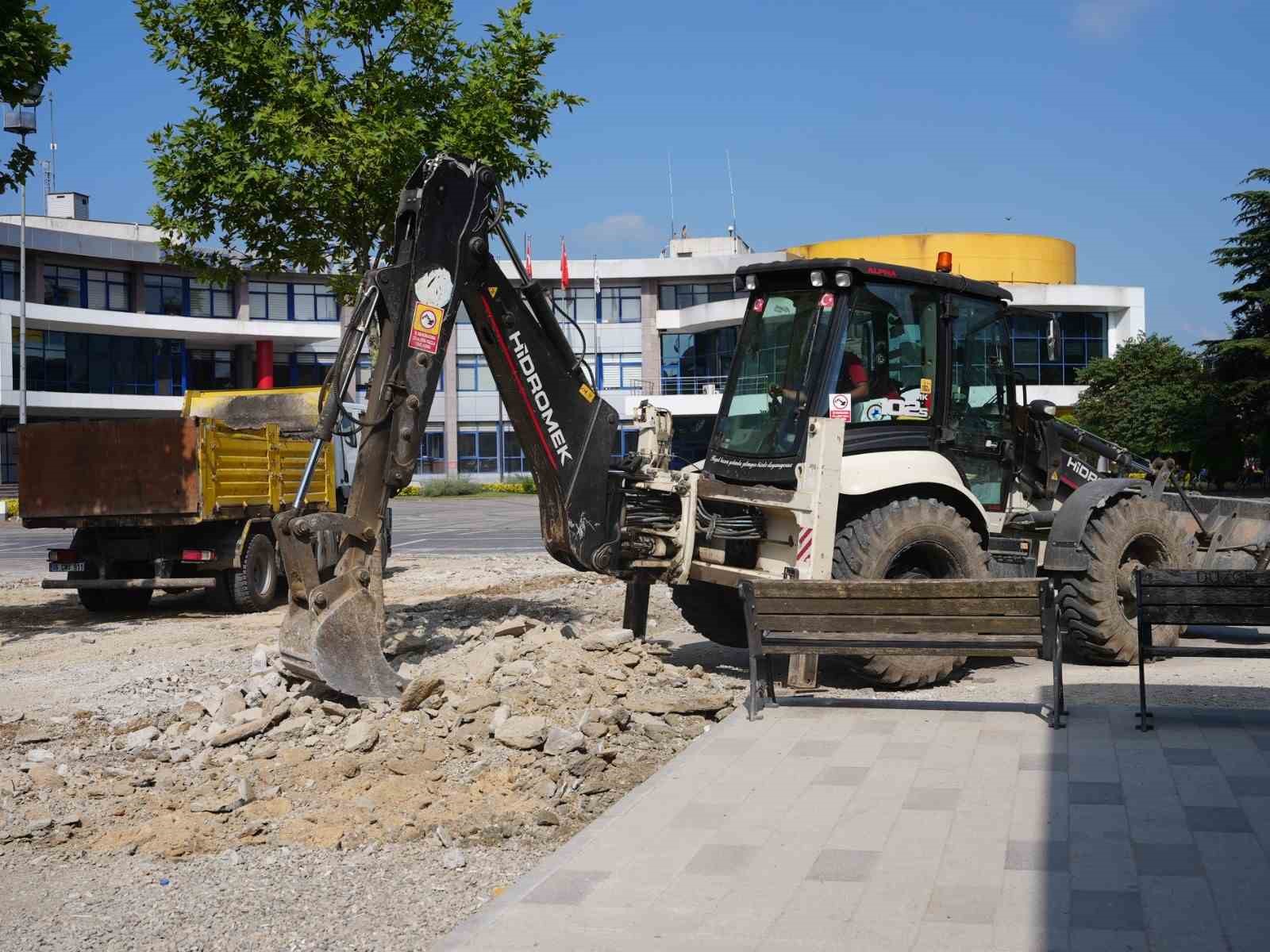 Kent meydanı projesinde yeni aşama
