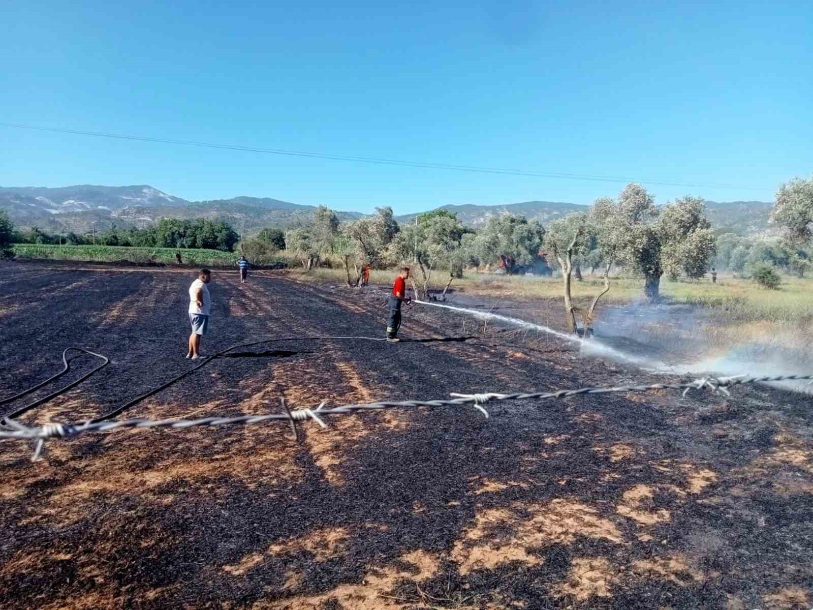 Büyükşehir Belediyesi’nden anız yangınlarına karşı uyarı
