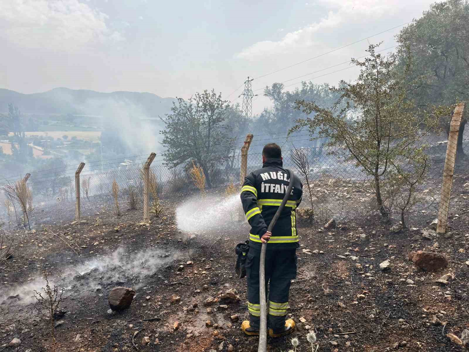 Büyükşehir Belediyesi’nden anız yangınlarına karşı uyarı
