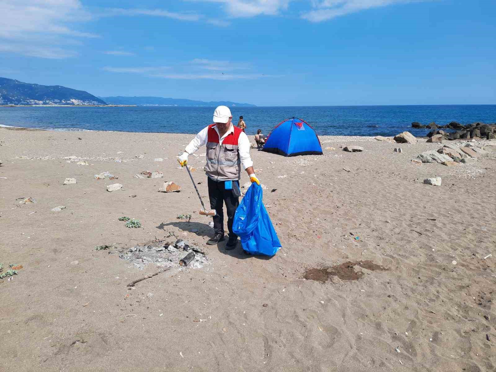 Ordu’da sahil ve plajlarda temizlik çalışmaları sürüyor
