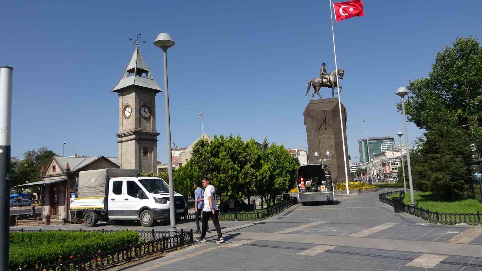 Kayseri’de termometreler 39 dereceyi gördü
