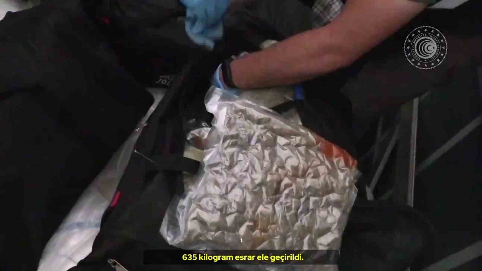 Kapıkule’de 635 kilo esrar ele geçirildi
